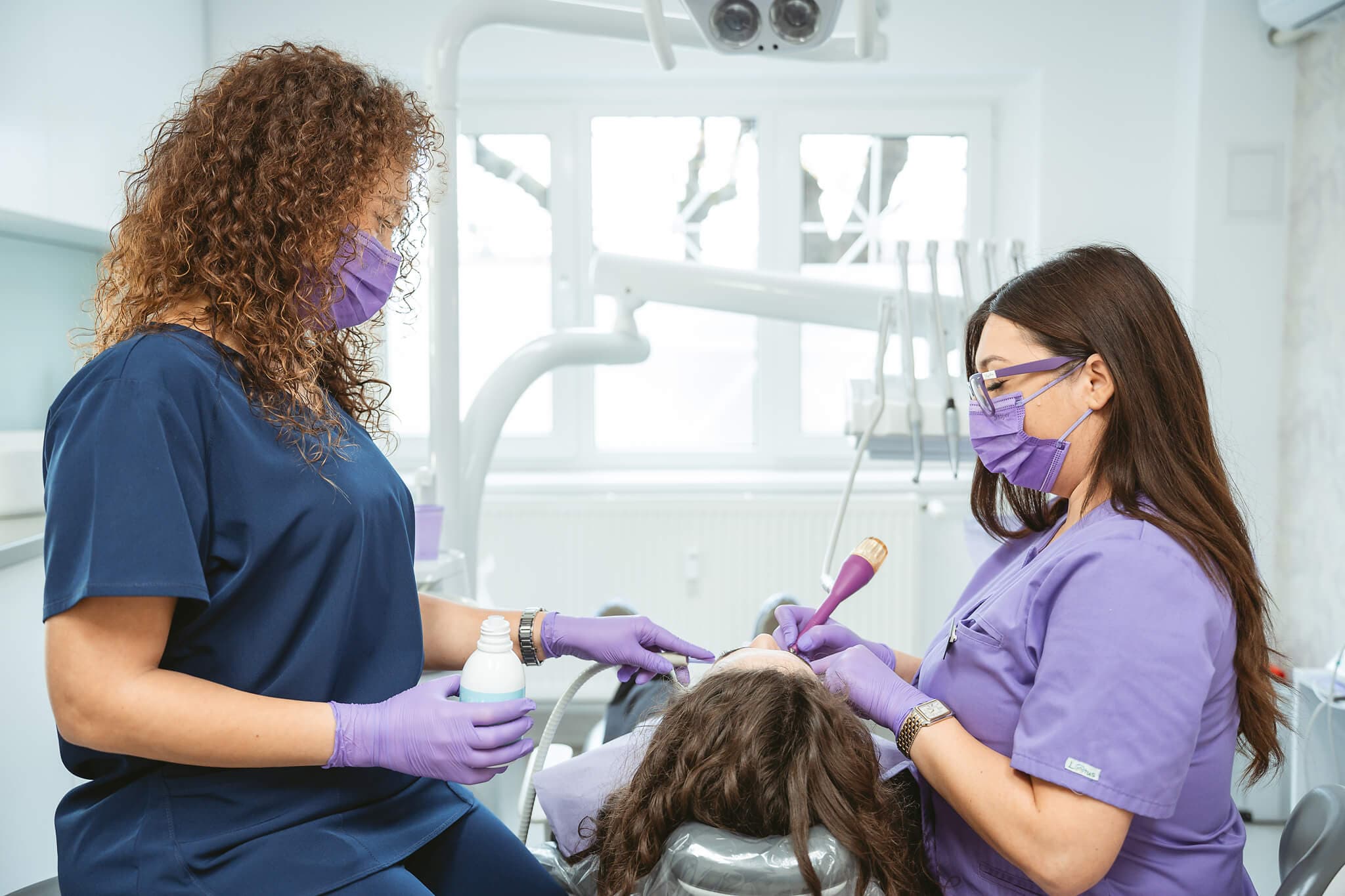 De ce tot mai mulți pacienți aleg tratamente clare și corecte